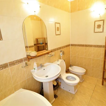 Apartment 7th Over Atheneum Bucharest